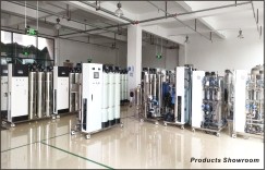 Multi Purpose Laboratory Di Water System Commercial Drinking Water Filter Machine 20 To 40L/H