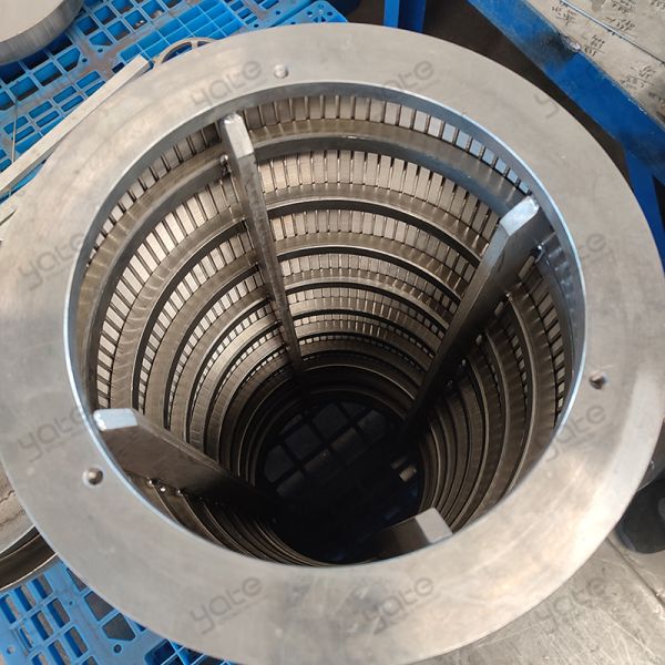 304/316 Stainless Steel External Scraper Self Cleaning Filter Precision Anti Clogging Suitable for Oils,Resins,Viscose and Chemical Active Pharmaceuti