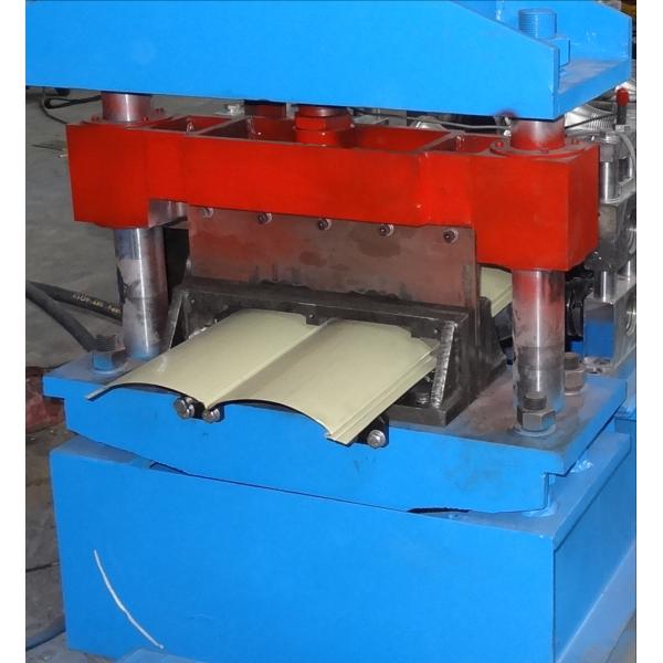 Efficient Customized Roll Forming Machine For Galvanized Steel Siding With Oval Hole Punching