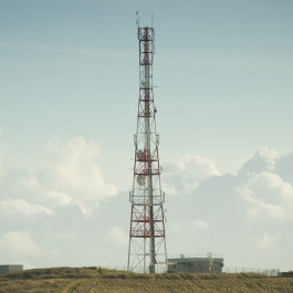 Galvanized Steel Microwave Radio Tower 30m High Mast