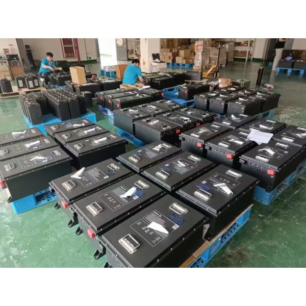 72V 200AH IP67 Waterproof LiFePO4 Battery Lithium Ion Battery Pack for Golf Carts