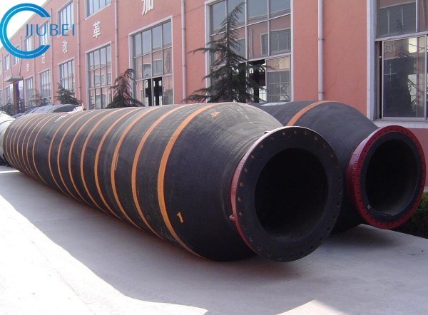 Flexible Wear Resistance Rubber Dredge Hose Self Floating Lightweight With Synthetic Textile Reinforcement