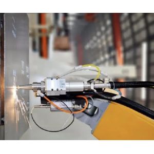 Welding Industrial Robot Software Automatically Generating Curves From Arm Edge