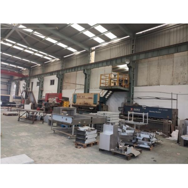 High Productivity Chocolate Enrober Machine with Stainless Steel 304 Construction and 220V Power