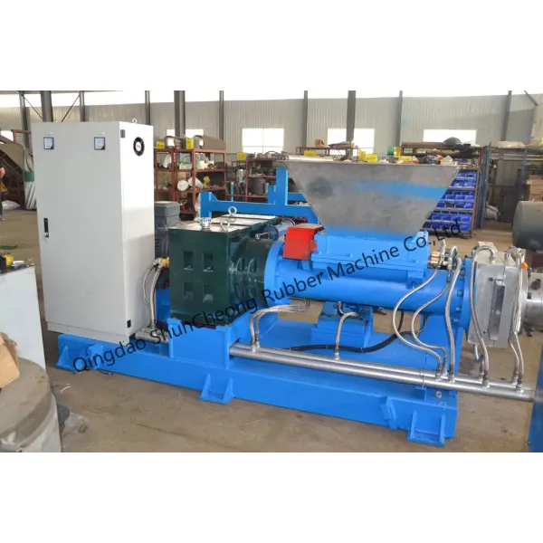 Forced Feed Rubber Strainer Extruder front view