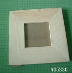 Unfinished wooden photo frames made in pine wood, natural wood color, glass