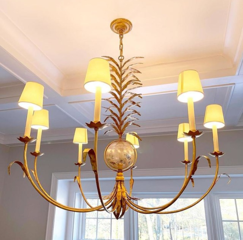 Luxury Copper Body Pendant Light with Customizable Design and 50000 Hours Lifespan for Living Room