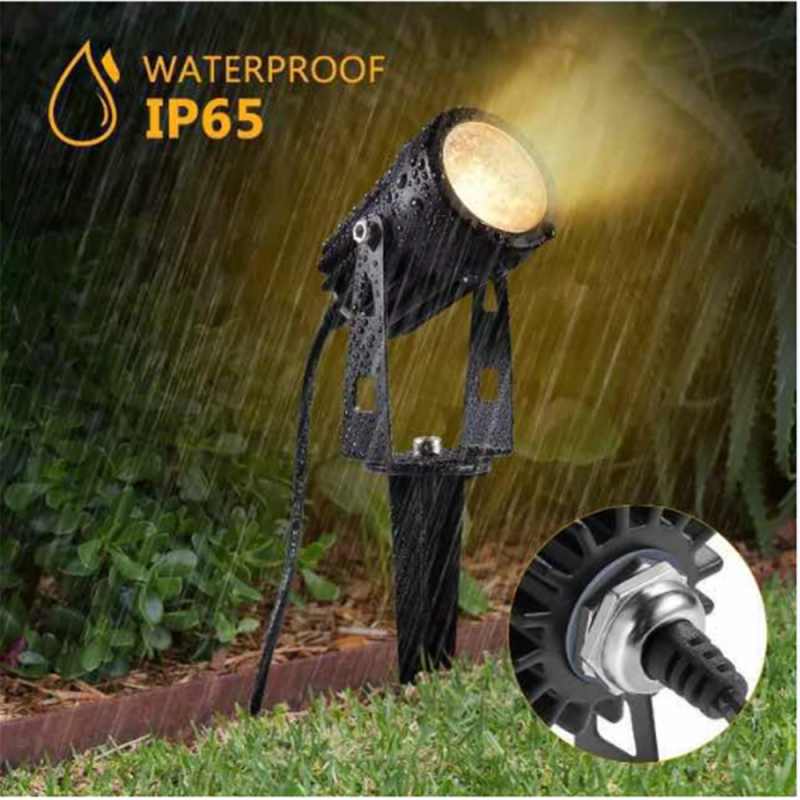 3.2V 6000K Solar Powered Garden Lights Smart Control 270 Degree Adjustable 4PCS