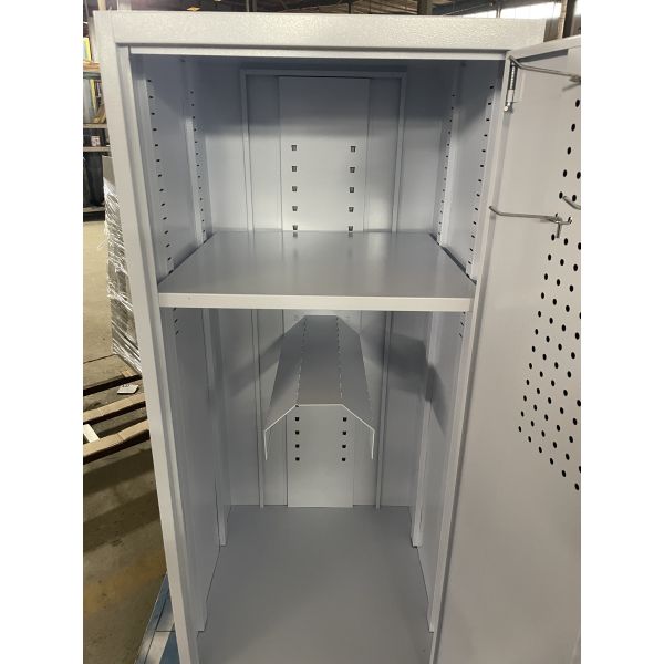 Lockable Large White Metal Horse Equipment Saddle Box 140x60x60cm