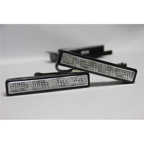 ECE Plug 6500K 120LM Car DRL Daytime Running Light
