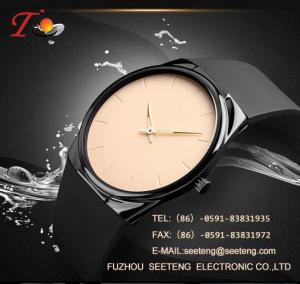 China Silicone strap  with alloy case and color customized dial watch silicone watch on sale