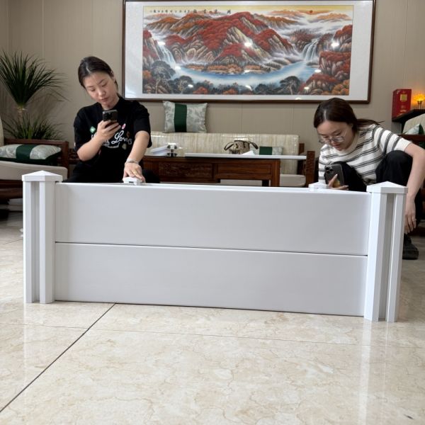 Safety Dog PVC Whelping Box 80cm x 80cm Lightweight Portable