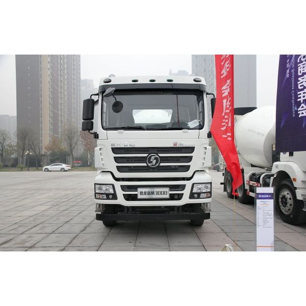 Efficient Shacman WEICHAI Concrete Mixer Truck with Cummins Engine for Heavy Duty Use