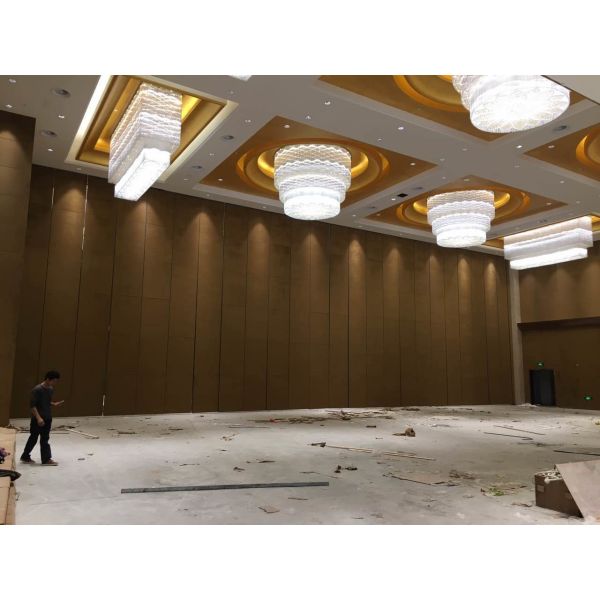 Movable Partition Wall Smoothly Sliding Extra High Panel Customized Color Size Material