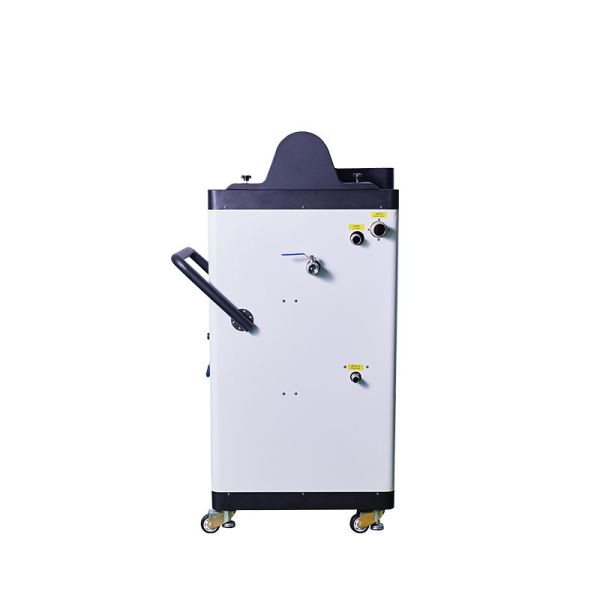 Upgraded floating oil collection equipment with a processing capacity of 3000L/h