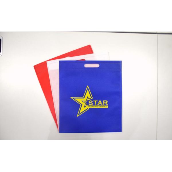 Industrial Fully Automatic Non Woven Bag Machine / Bag Making Equipment 380V/220V