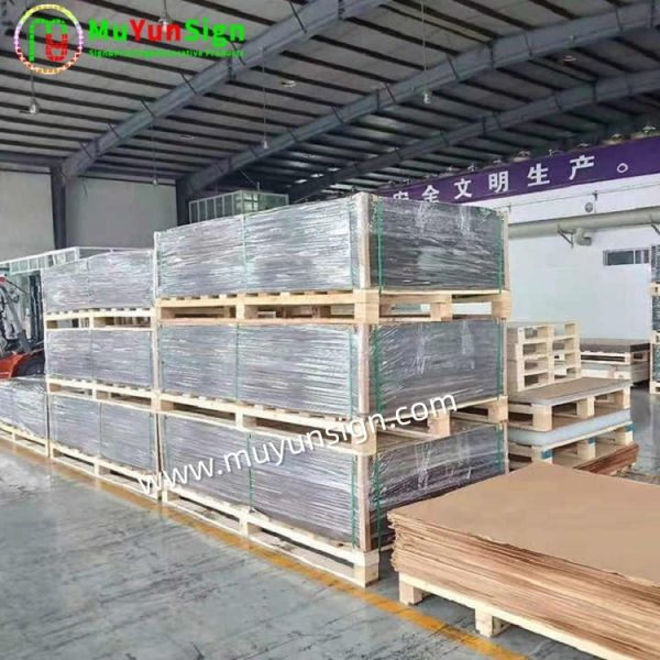 Roof / Furnitures Semi Transparent Acrylic Sheet 93 Percent Light Transmittance