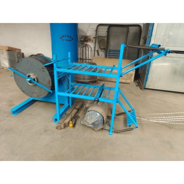 Punch Pressure 63T BTO-22 11 Strips Razor Wire Making Machine