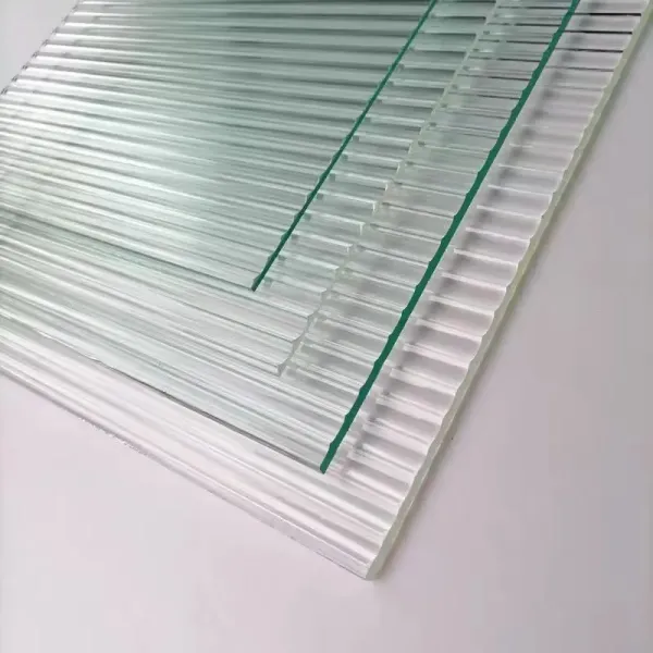 Handcrafted Elegant Oil Sand Decorative Glass Sculpture Panel For Modern Interior Decor Application