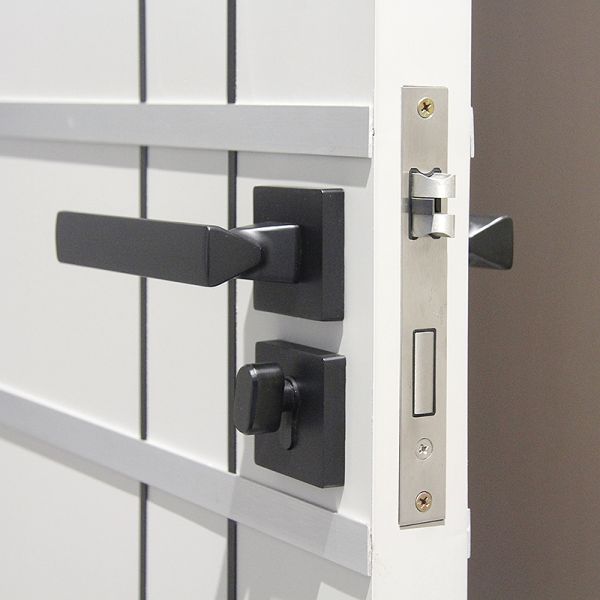 Custom Solid Wood Modern Interior Door Waterproof Adjustable Versatile Use